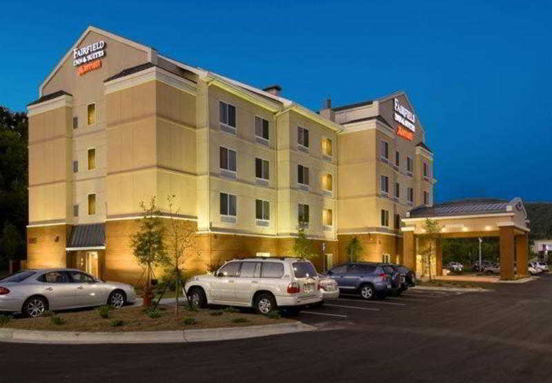 Hotel Fairfield Inn&suites 3*