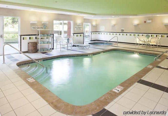 Fairfield & Hotel